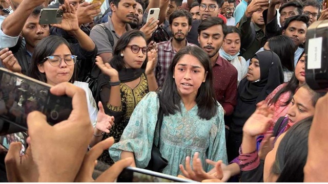 নতুন ছাত্র সংগঠন ঘোষণার আগেই পদবঞ্চিতদের বিক্ষোভ