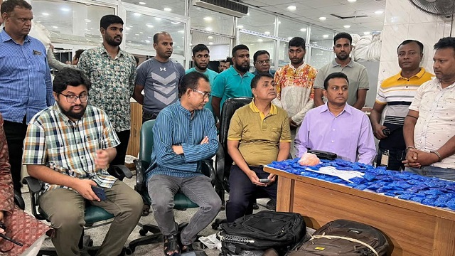 সুন্দরবন কুরিয়ারে মিললো ৫০ হাজার ইয়াবা