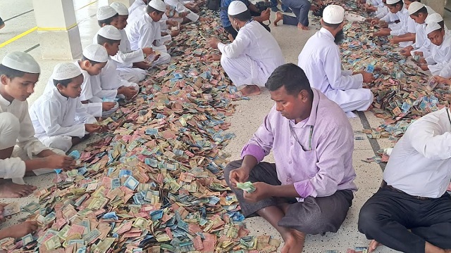 পাগলা মসজিদের দানসিন্দুকে সোয়া পাঁচ কোটি টাকার বেশি