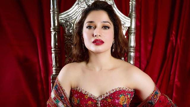 কসমেটিক সার্জারি করিয়েও কেন স্বীকার করে না, তামান্নার কড়া জবাব