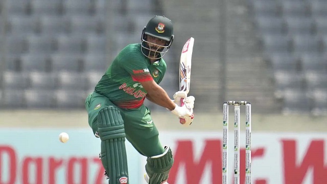 প্রথম বাংলাদেশি হিসেবে অনন্য কীর্তি তামিমের