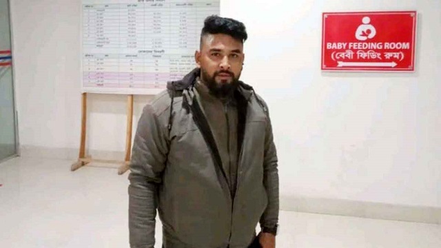 ডেভিল হান্ট অপারেশনে রংপুরের শীর্ষ সন্ত্রাসী রোলেক্স গ্রেফতার