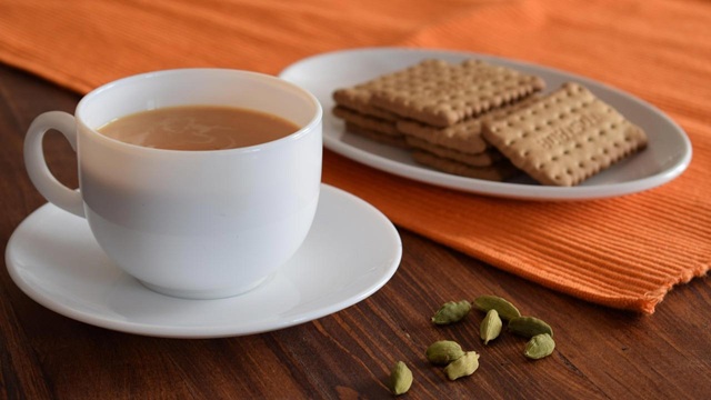 ব্লাড সুগার প্রতিরোধে সকালে যে ৪ খাবার বাদ দেবেন