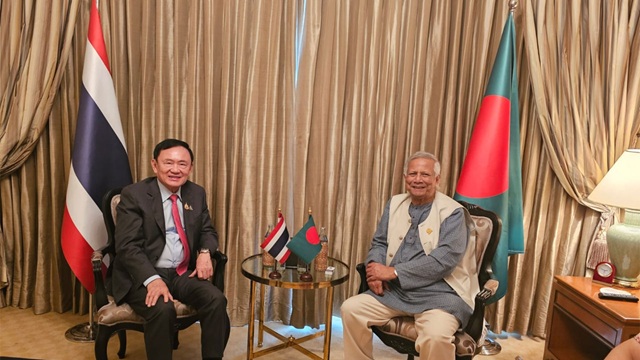প্রধান উপদেষ্টার সঙ্গে থাইল্যান্ডের সাবেক প্রধানমন্ত্রীর সাক্ষাৎ