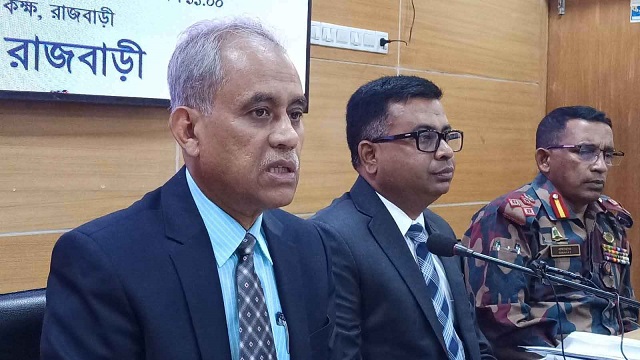 বিএনপি নির্বাচনে এলে তফসিল পুনর্নির্ধারণ করা হবে: ইসি আলমগীর