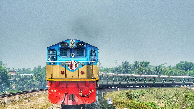 নেতাকর্মীদের জন্য ৩ জোড়া ট্রেন ভাড়া করলো জামায়াত