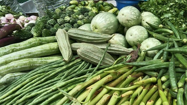 ‘বাজারে এখন কমদামি কোনো সবজি নেই’