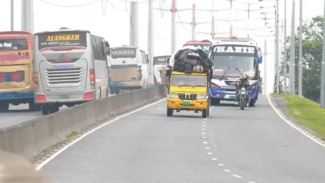 যমুনা সেতু দিয়ে ২৪ ঘণ্টায় পারাপার ৩৫ হাজারের বেশি যানবাহন
