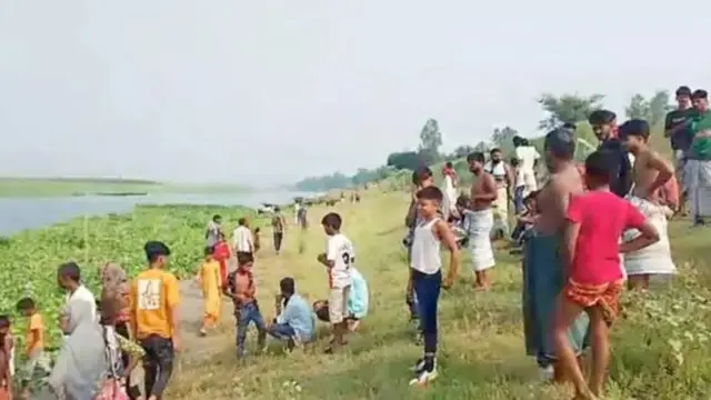 পদ্মা পাড়ে রাতে প্রাইভেটকারে ৪ যুবক, সকালে মিলল বস্তাবন্দি কিশোরীর মরদেহ