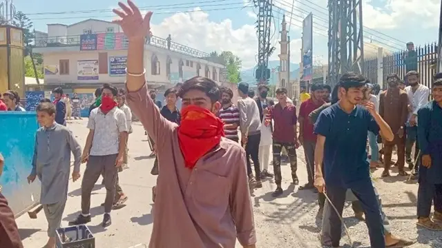বিক্ষোভে উত্তাল আজাদ কাশ্মির, নিহত ২৪