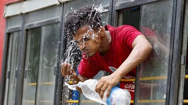 তীব্র তাপে পুড়ছে রাজশাহী, ঢাকাসহ ২৭ জেলায় তাপপ্রবাহ