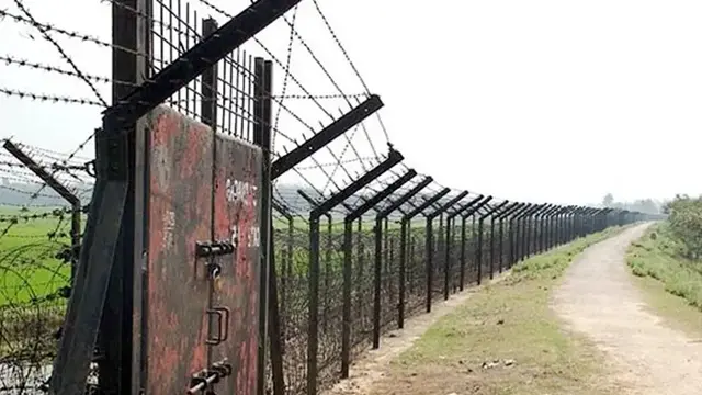সাতক্ষীরা সীমান্তে বিএসএফের গুলিতে ২ বাংলাদেশি আহত