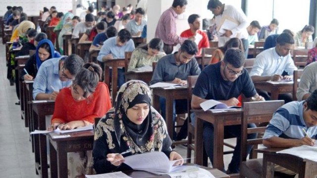 এবার গুচ্ছ পদ্ধতিতে বিশ্ববিদ্যালয়ে ভর্তি পরীক্ষার কথা ভাবছে সরকার