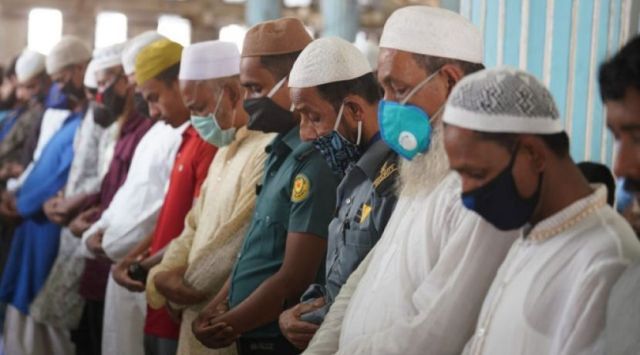 মসজিদ-মন্দিরে মাস্ক পরা বাধ্যতামূলক, নির্দেশনা জারি