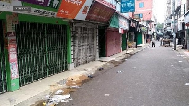 ‘লকডাউন’ মানবেন না পাবনার ব্যবসায়ীরা