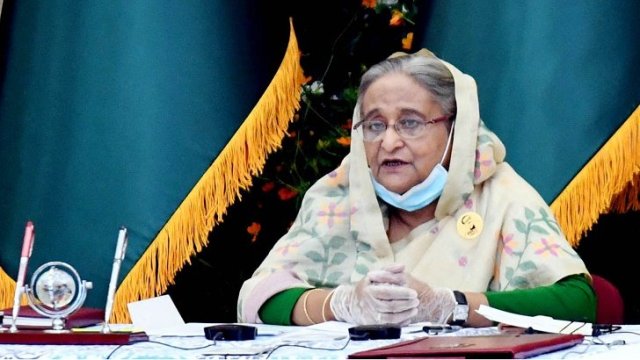 নিজে করোনার টিকা নেওয়ার বিষয়ে যা বললেন প্রধানমন্ত্রী