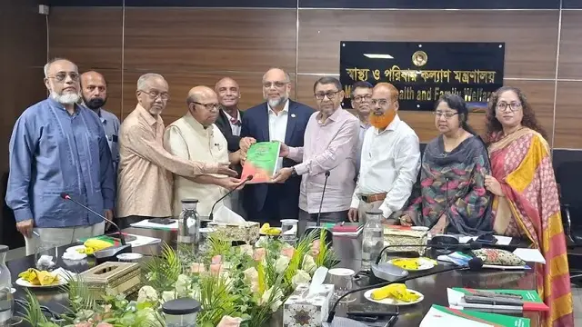 স্বাস্থ্য খাত সংস্কার কমিশনের সুপারিশ পর্যায়ক্রমে বাস্তবায়ন করা হবে