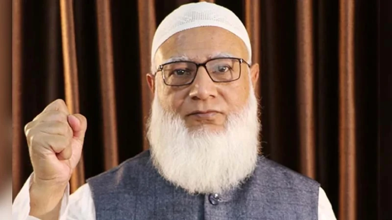 ভোরে জামায়াত আমিরের দুই বাক্যের স্ট্যাটাস ভাইরাল