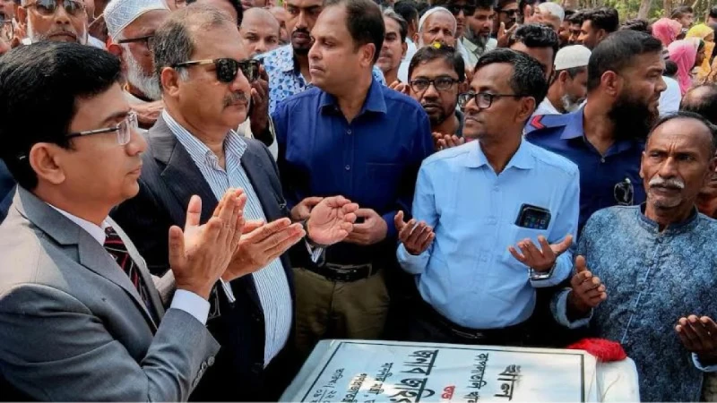 সারাদেশে ২০ হাজার কিলোমিটার খাল খনন করা হবে: তথ্যমন্ত্রী