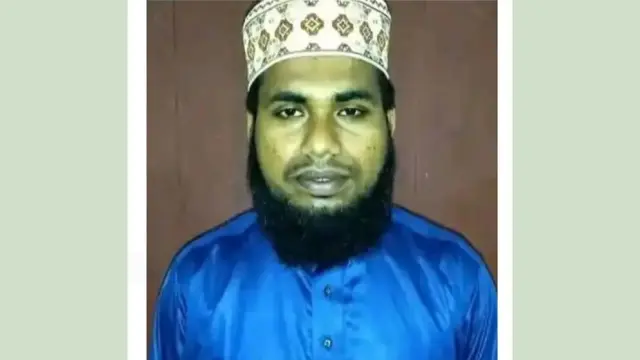 ছাত্রীকে শ্লীলতাহানির অভিযোগে মাদ্রাসা শিক্ষক বহিষ্কার