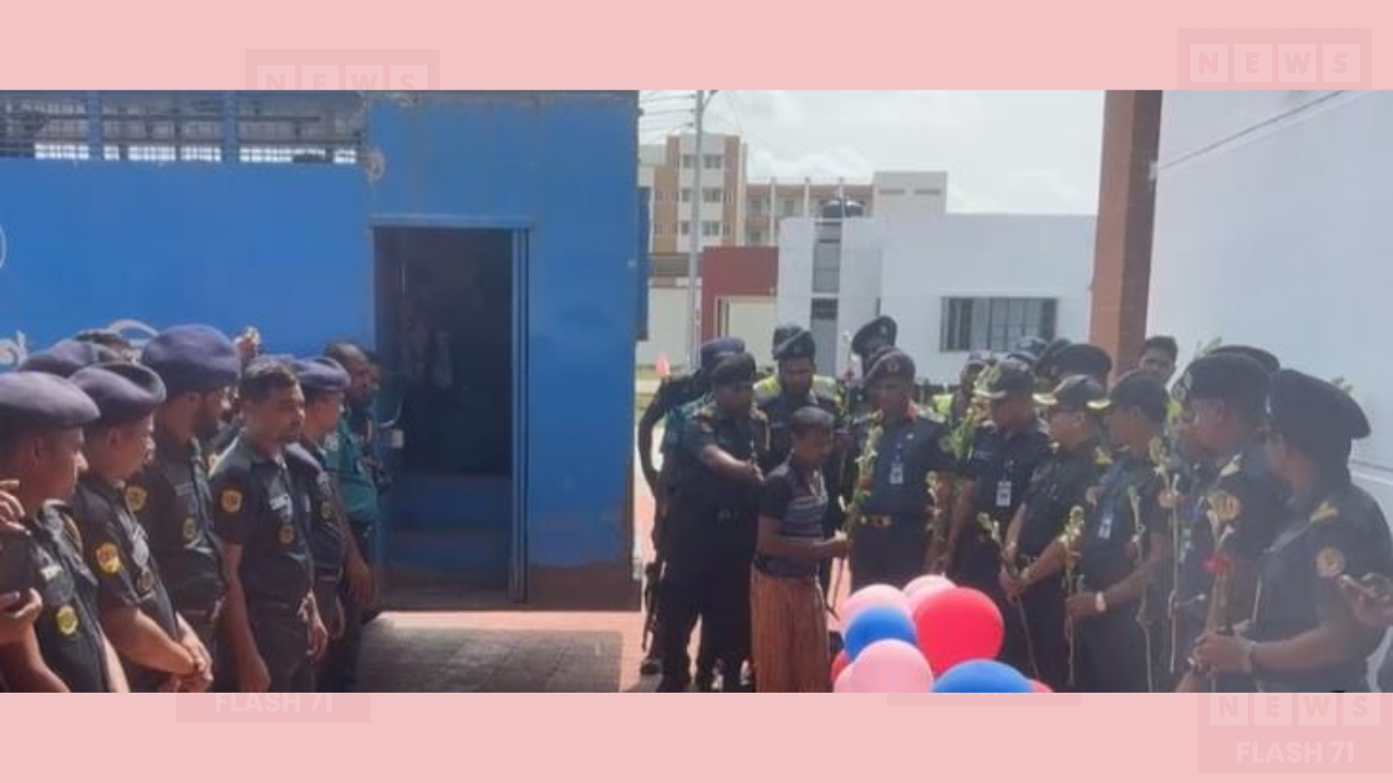 গোলাপ ও রজনীগন্ধা ফুলে বরণ, খুলনার নতুন কারাগারে স্থানান্তর ১০০ কয়েদি
