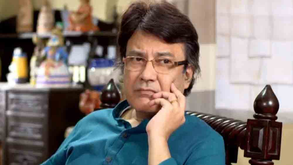 শব্দবাজিতে পশ্চিমবঙ্গের অভিনেতা অসুস্থ হয়ে পরেছেন