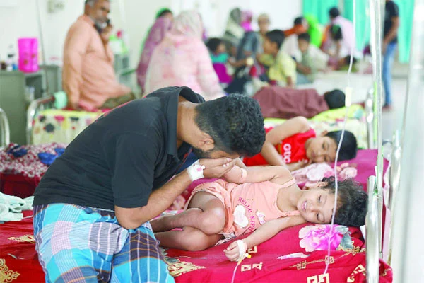 ডেঙ্গুতে মৃত্যুর মিছিল, আশঙ্কাজনক হারে বাড়ছে আক্রান্তের সংখ্যা