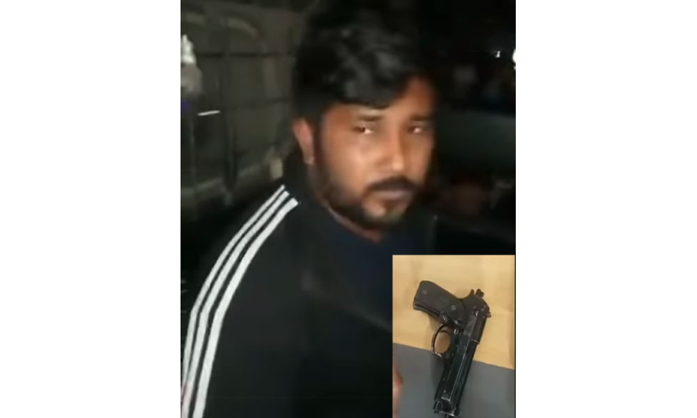 রংপুরে স্কুলছাত্রকে পিস্তল ঠেকিয়ে হুমকি: এনসিপির দুই যুবক আটক