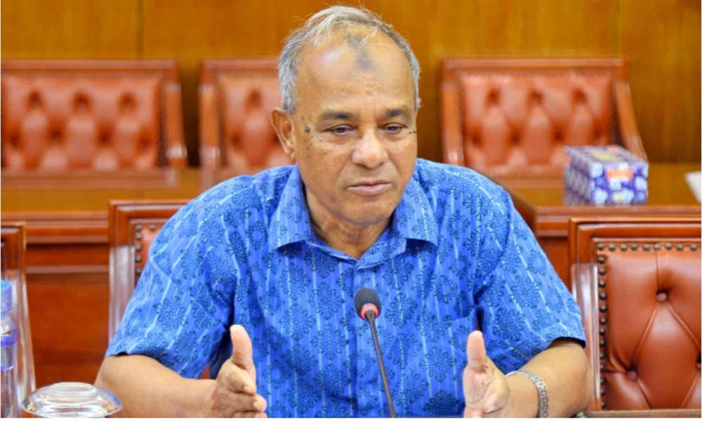 হাদির জন্য সবার দোয়া কামনা স্বরাষ্ট্র উপদেষ্টা জাহাঙ্গীর আলম চৌধুরীর