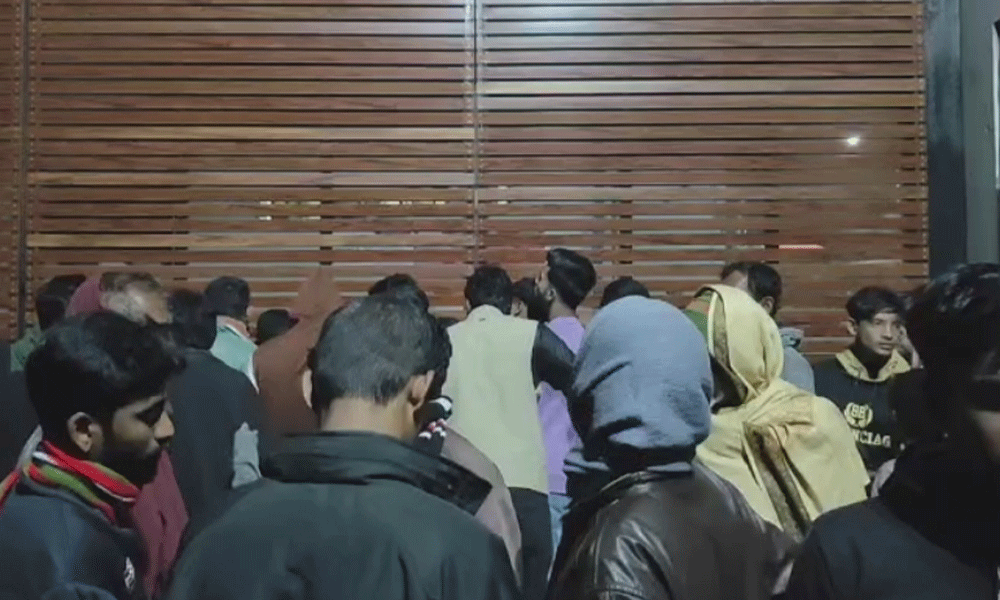 নারায়ণগঞ্জে সিমেন্ট কারখানায় বয়লার বিস্ফোরণে ৮ শ্রমিক দগ্ধ