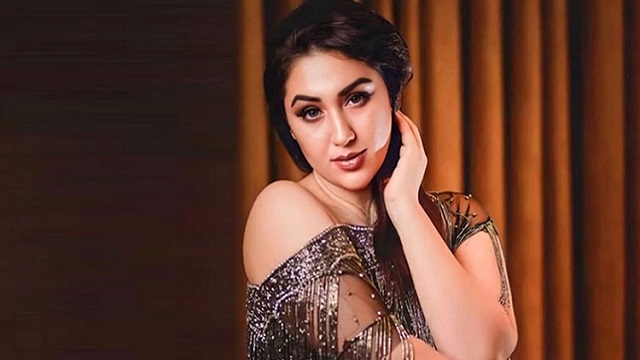 প্রিন্স মামুনের সেলুন পরিচালনা করবেন তিনজন