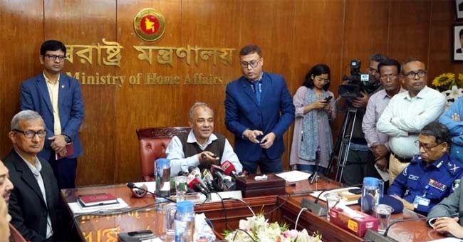 এবার ১০ মিনিটে মিলবে অন-অ্যারাইভাল ভিসা, থাকবে না পুলিশ ভেরিফিকেশন
