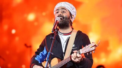 বাংলাদেশে আসছেন অরিজিৎ সিং