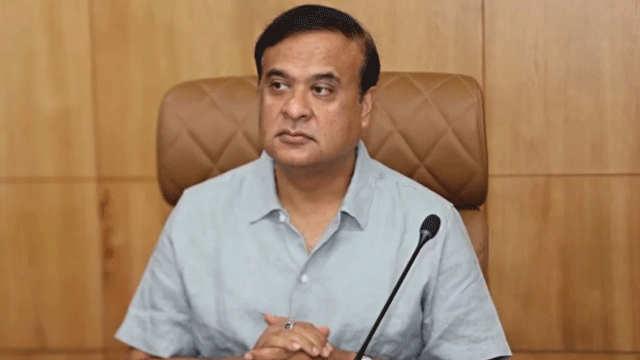 বিদেশি শনাক্ত হলেই ‘পুশ ইন’ করা হবে বাংলাদেশে: আসামের মুখ্যমন্ত্রী