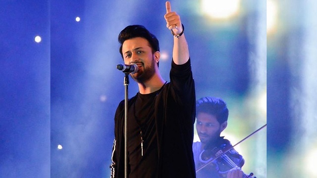আতিফ আসলামের কনসার্টের তারিখ চূড়ান্ত, ভক্তরা খুশি