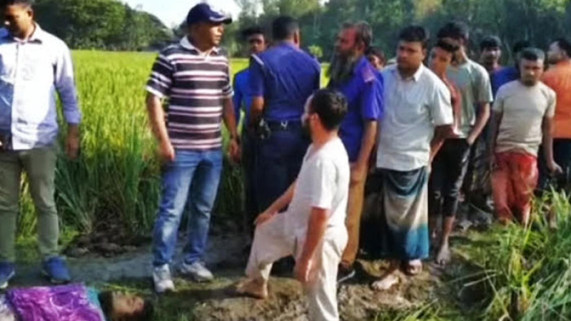 বগুড়ায় অটোরিকশাচালকের গলাকাটা মরদেহ উদ্ধার