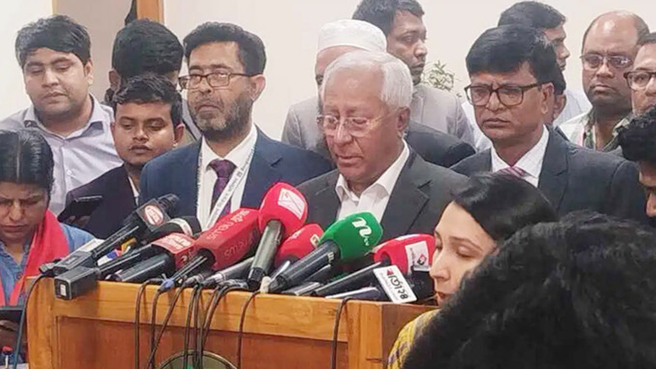 ১২টা পর্যন্ত ৩২৭৮৯ কেন্দ্রে ভোটের হার ৩২.৮৮ শতাংশ: ইসি সচিব