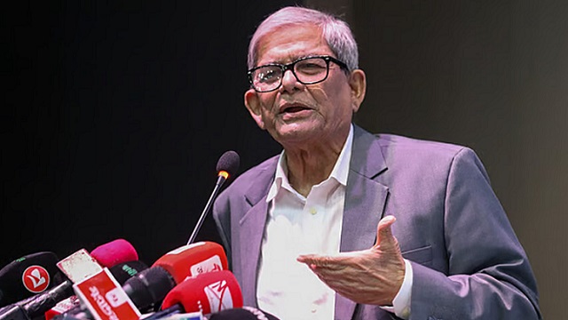 জনরোষে দেশছাড়া, তবু বিচারহীন শেখ হাসিনা—ফুঁসে উঠলেন মির্জা ফখরুল