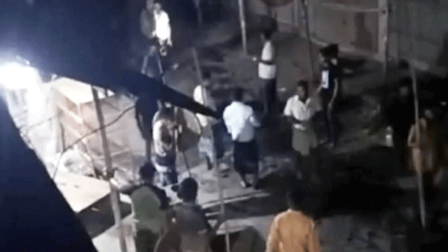 ফরিদপুরে দুই পক্ষের সংঘর্ষ, দোকান লুটপাট-ভাঙচুর, আহত ৩০