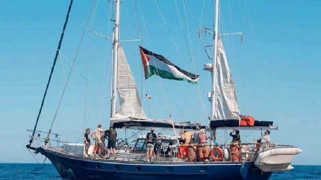 গাজায় ত্রাণ বহনকারী ‘ম্যাডলিন’ জাহাজ আটকে দিয়েছে ইসরায়েল