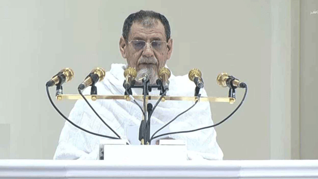 হজের খুতবায় বিশ্ব উম্মাহর শান্তি ও ফিলিস্তিনের জন্য দোয়া কামনা