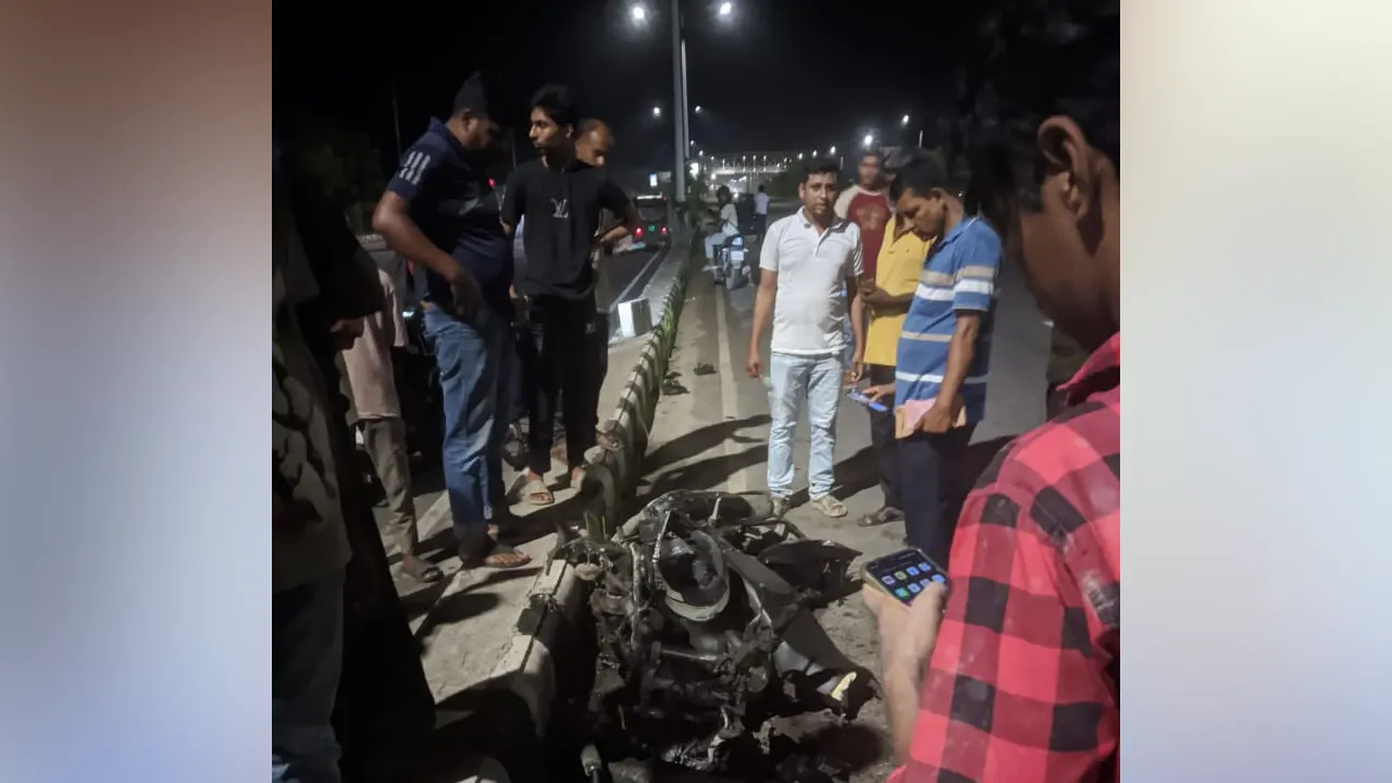 রূপগঞ্জে মোটরসাইকেল দুর্ঘটনায় বিশ্ববিদ্যালয়ের দুই শিক্ষার্থী নিহত
