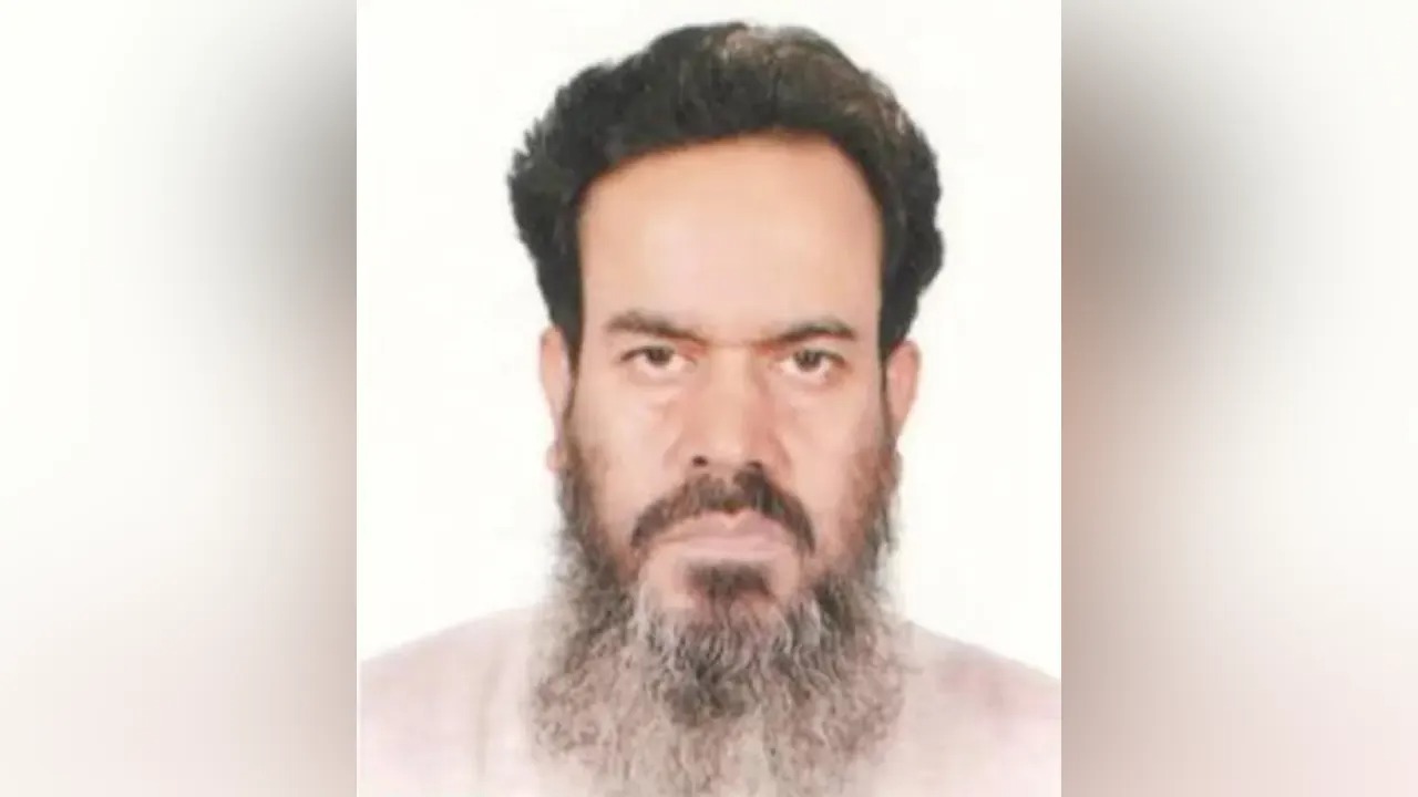 পদত্যাগের কারণ জানালেন ববির রেজিস্ট্রার