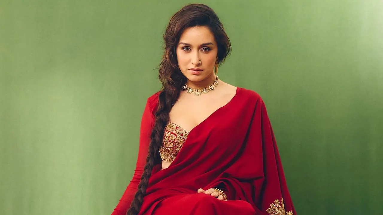 ‘ঈথা’-তে শক্তিশালী চরিত্রে ফিরছেন শ্রদ্ধা কাপুর
