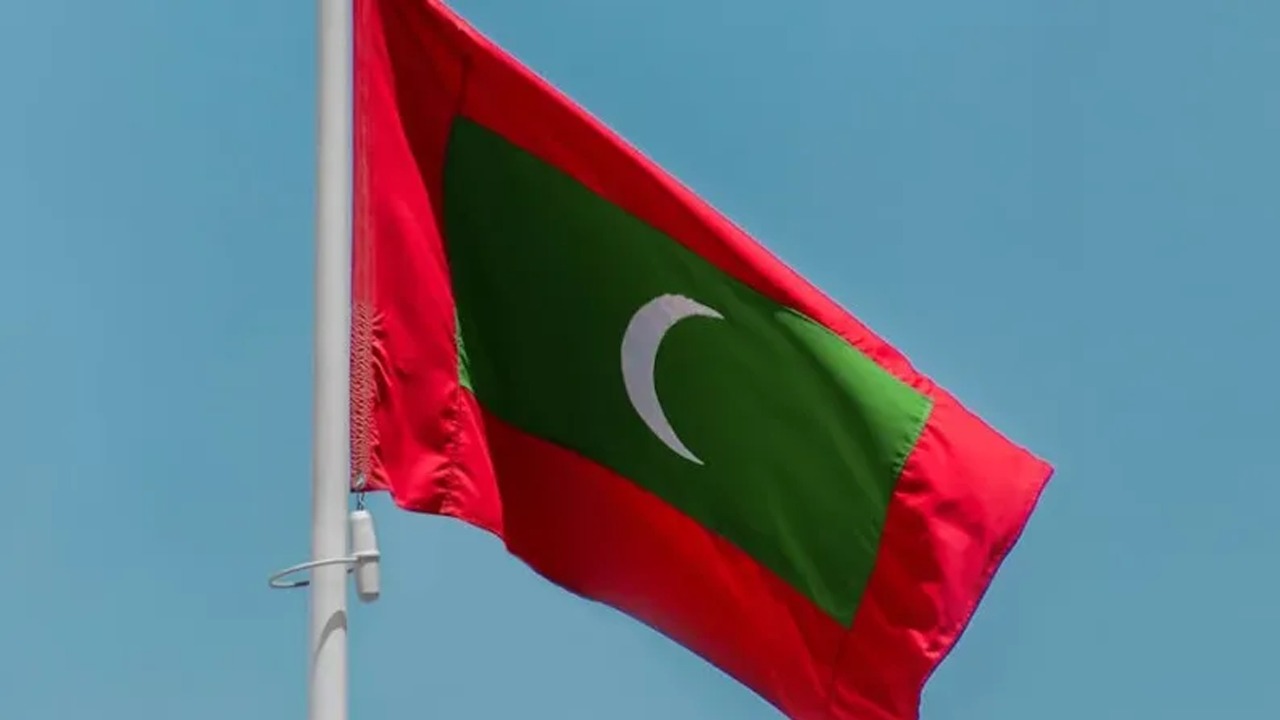 মালদ্বীপে প্রজন্মভিত্তিক তামাক নিষিদ্ধ আইন: ইতিহাস গড়ল দ্বীপদেশটি