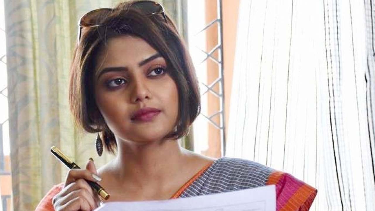 রাজনীতি থেকে অভিনয়ে ফিরলেন সায়নী ঘোষ