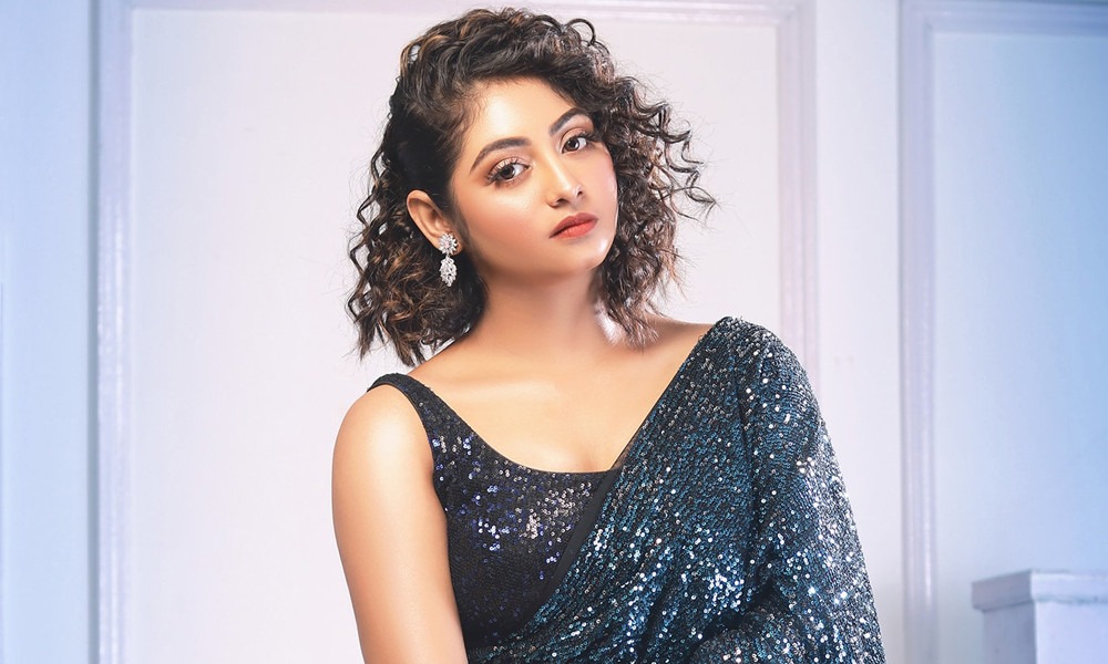 শুটিংসেটে রক্তাক্ত তিয়াশা