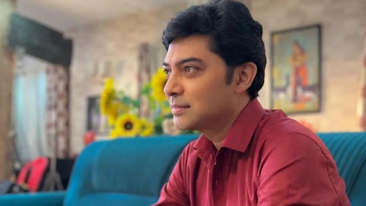ভাস্বর চট্টোপাধ্যায় ফিরছেন ছোট পর্দায় ‘প্রফেসর বিদ্যা ব্যানার্জি’ দিয়ে