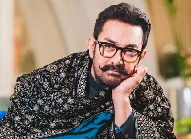 তারকা হয়ে ওঠা এখনও বিস্ময় আমির খানের, জানালেন নিজের পথচলার অজানা কথা