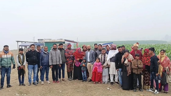 যমুনা নদীতে ঘন কুয়াশায় আটকা পড়া ৪৭ জন বরযাত্রী নিরাপদে উদ্ধার